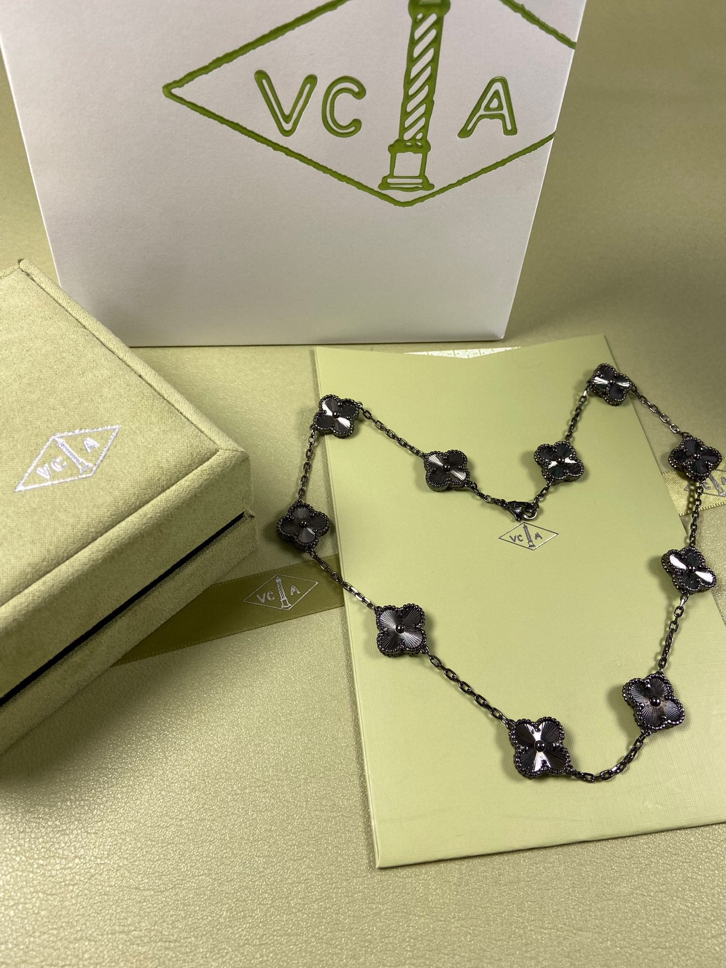 5XVA185K  Popular rings,earrings, bracelets,necklaces