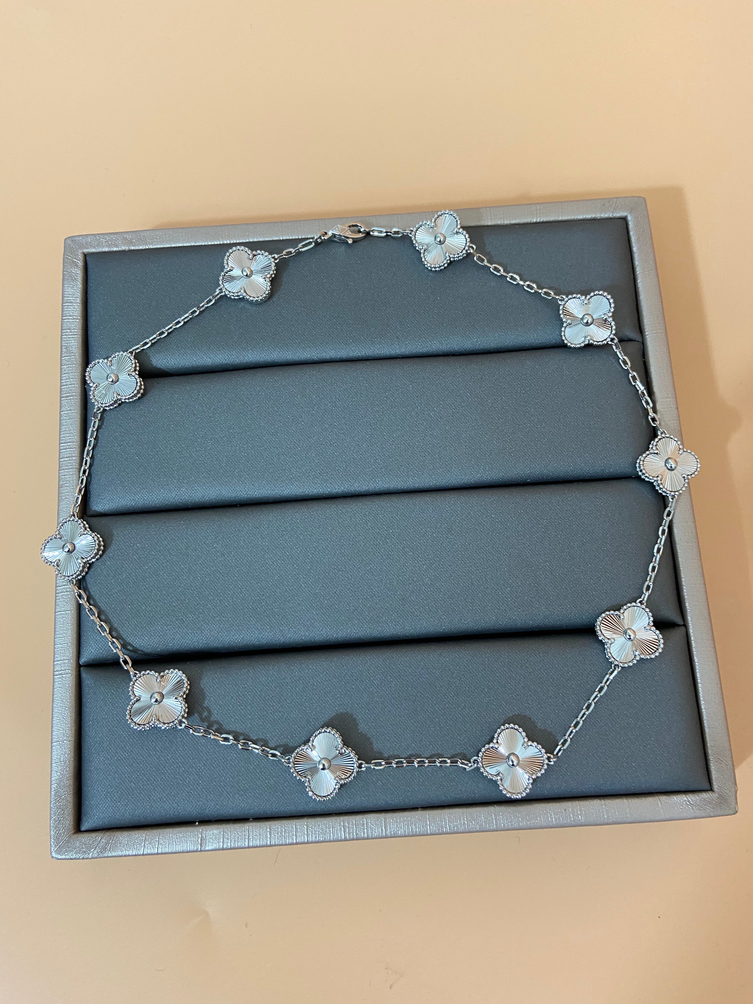 5VA8K  Popular Bracelets