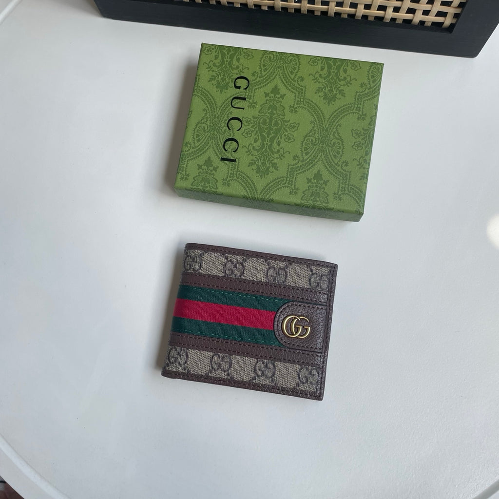 B1X46B7 Popular leather wallets ( with full packaging )
