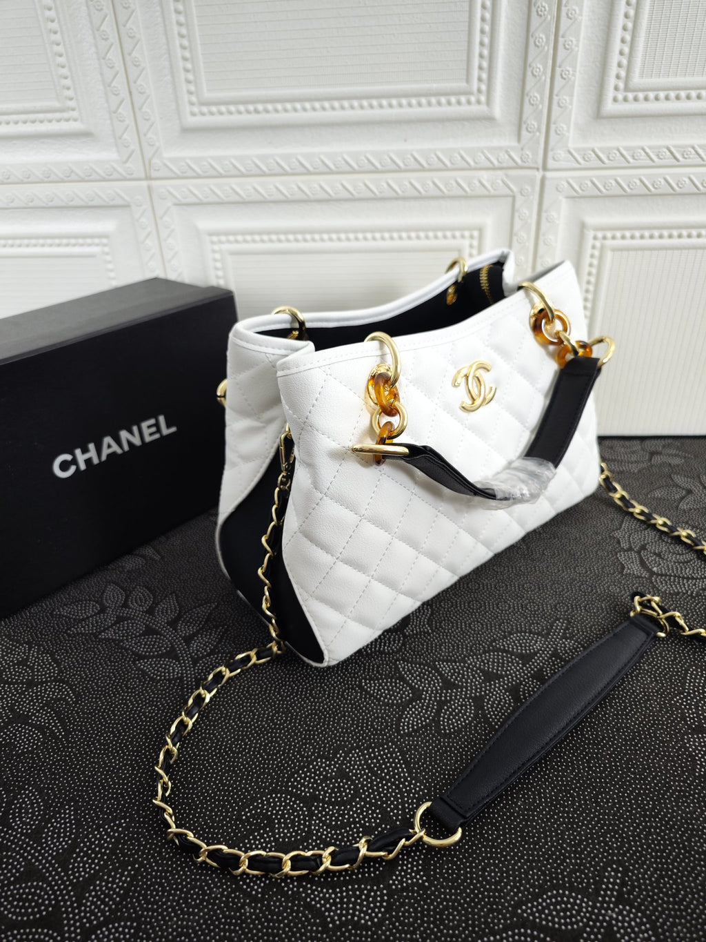 555RB1B Popular   leather bag
