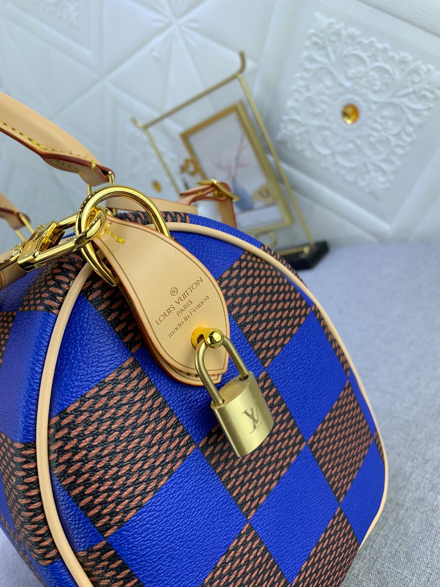 2XE269B Popular  leather bag 