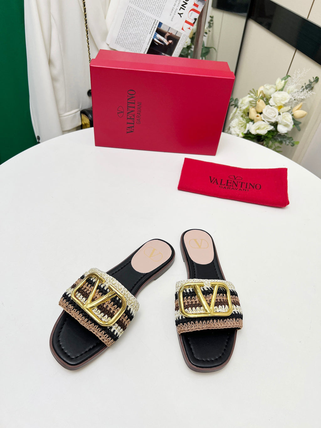 255QVL31Z Popular Slippers