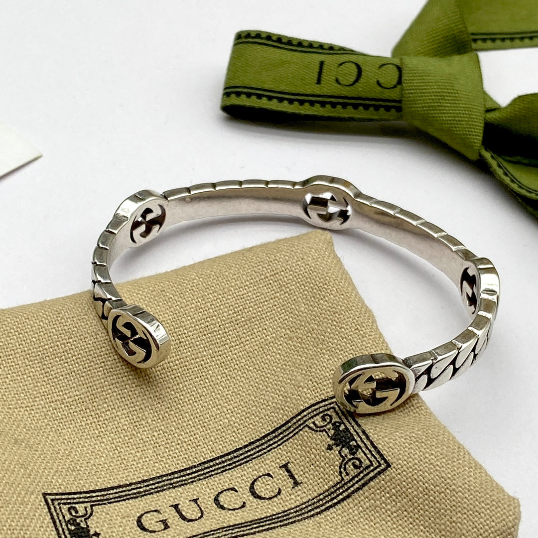 1XB351K  Popular Bracelets