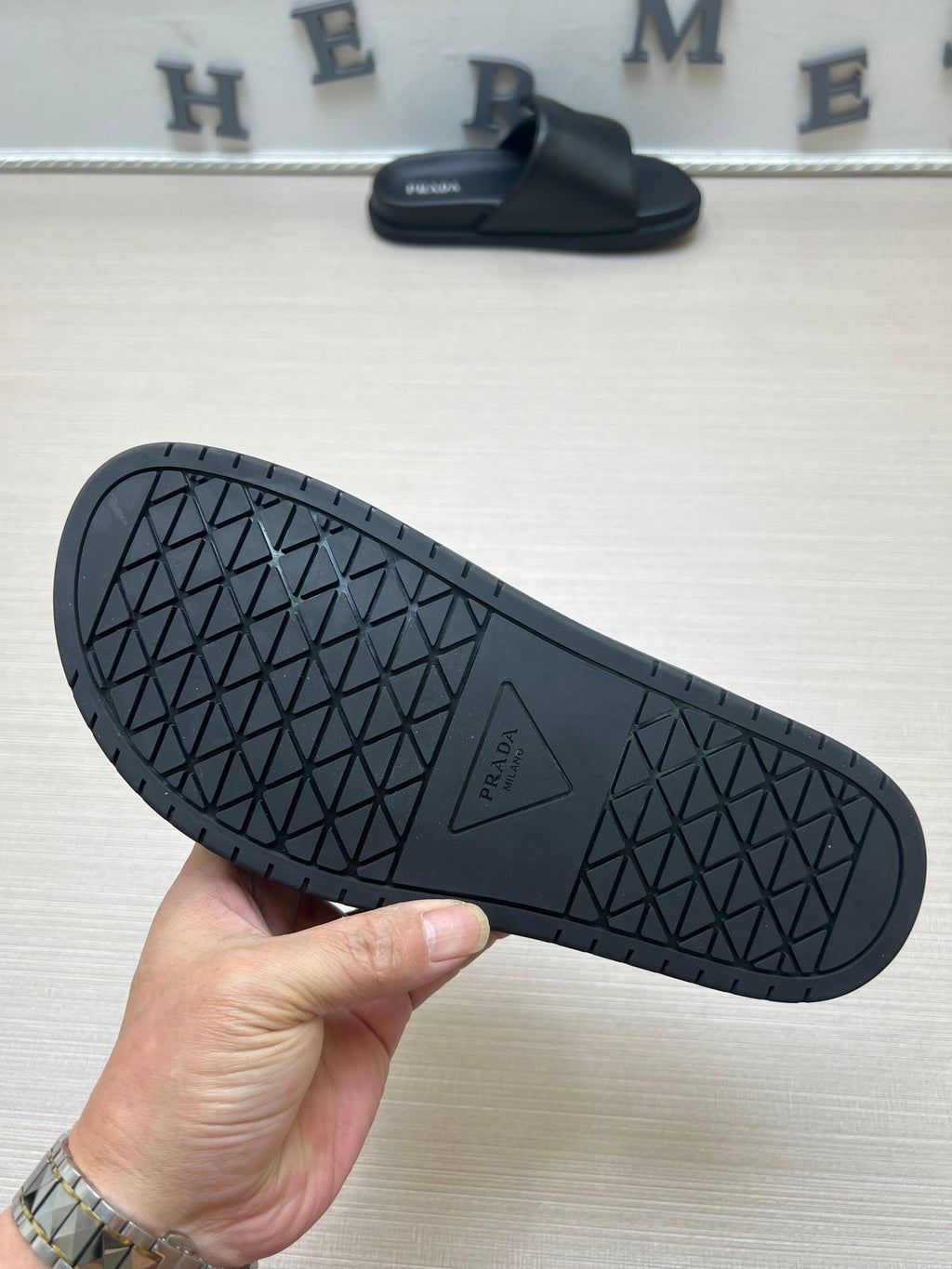 54PD7Z Popular slippers