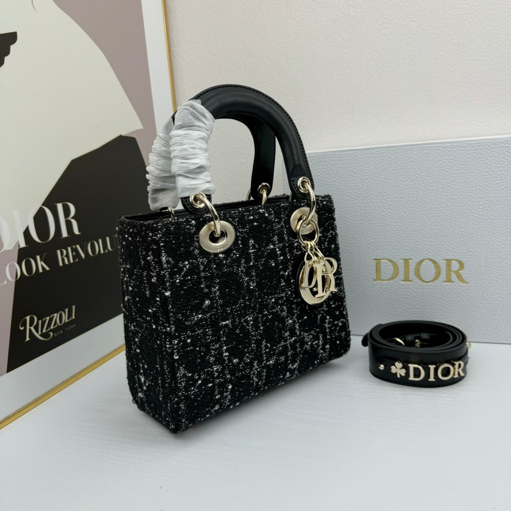 136ND25B Popular  Purse bag