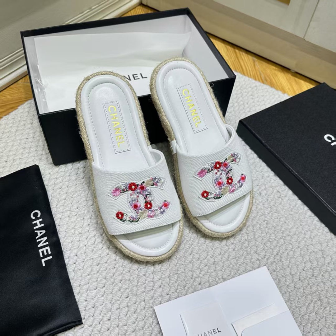 255QC43Z Popular leather shoes