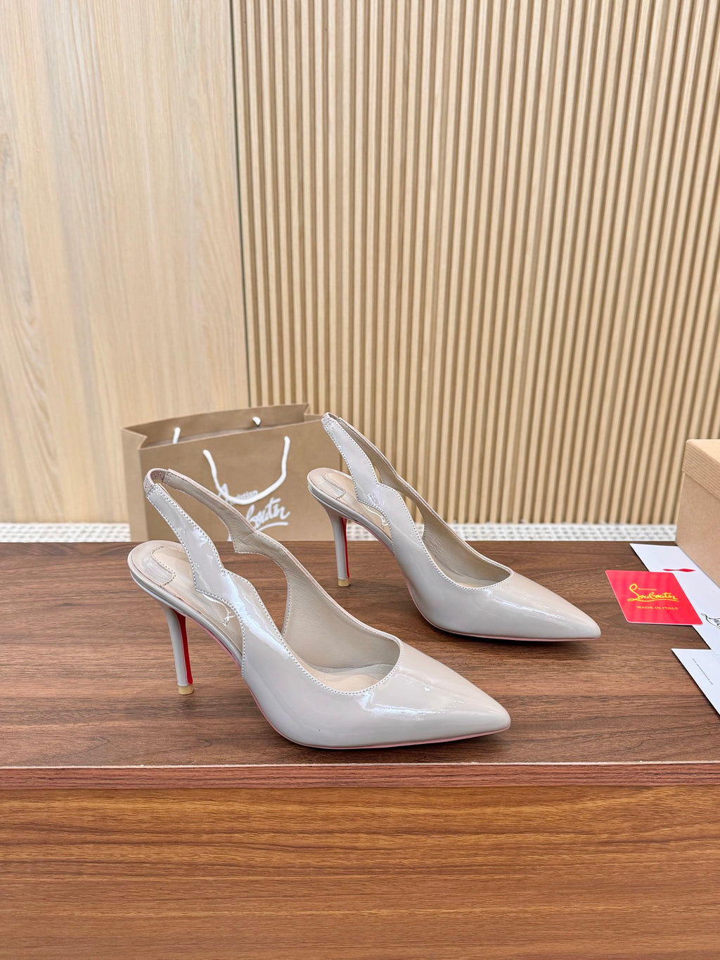 275NA5Z  Popular leather High heels