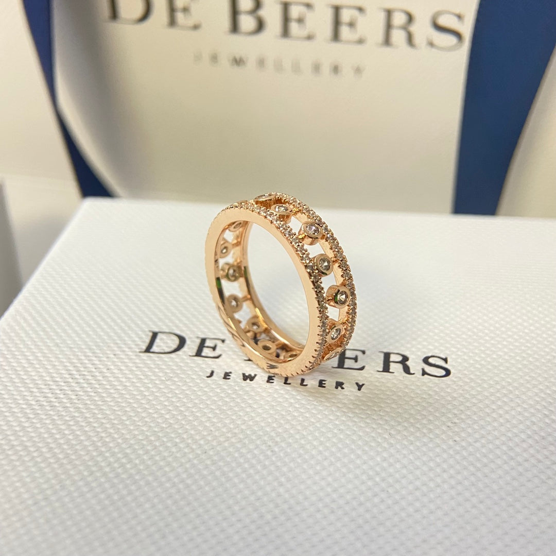 585QA61J  Popular    Rings