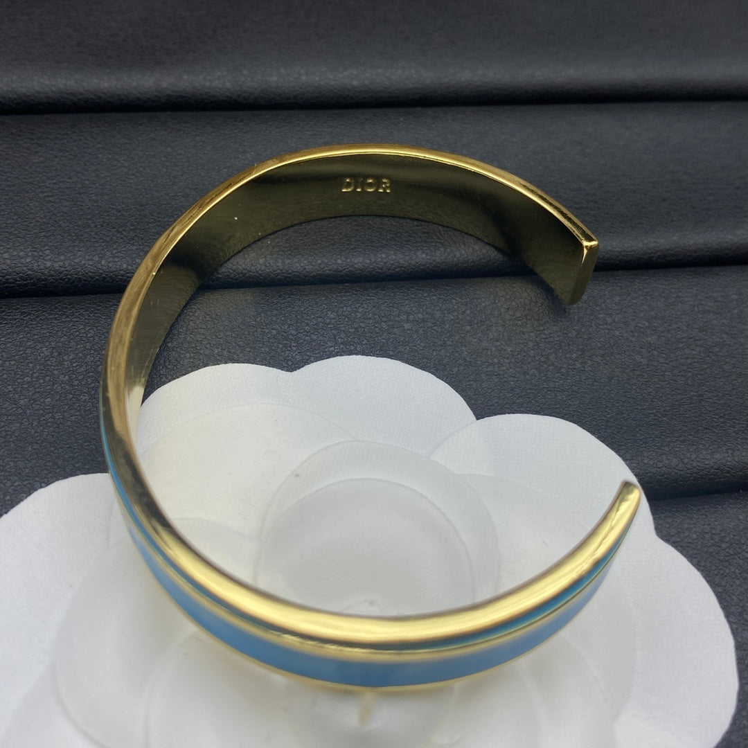 1YD469K  Popular Bracelets