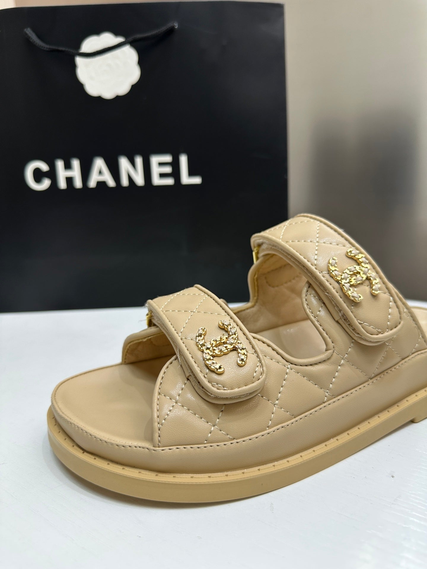145RC1Z Popular sandals