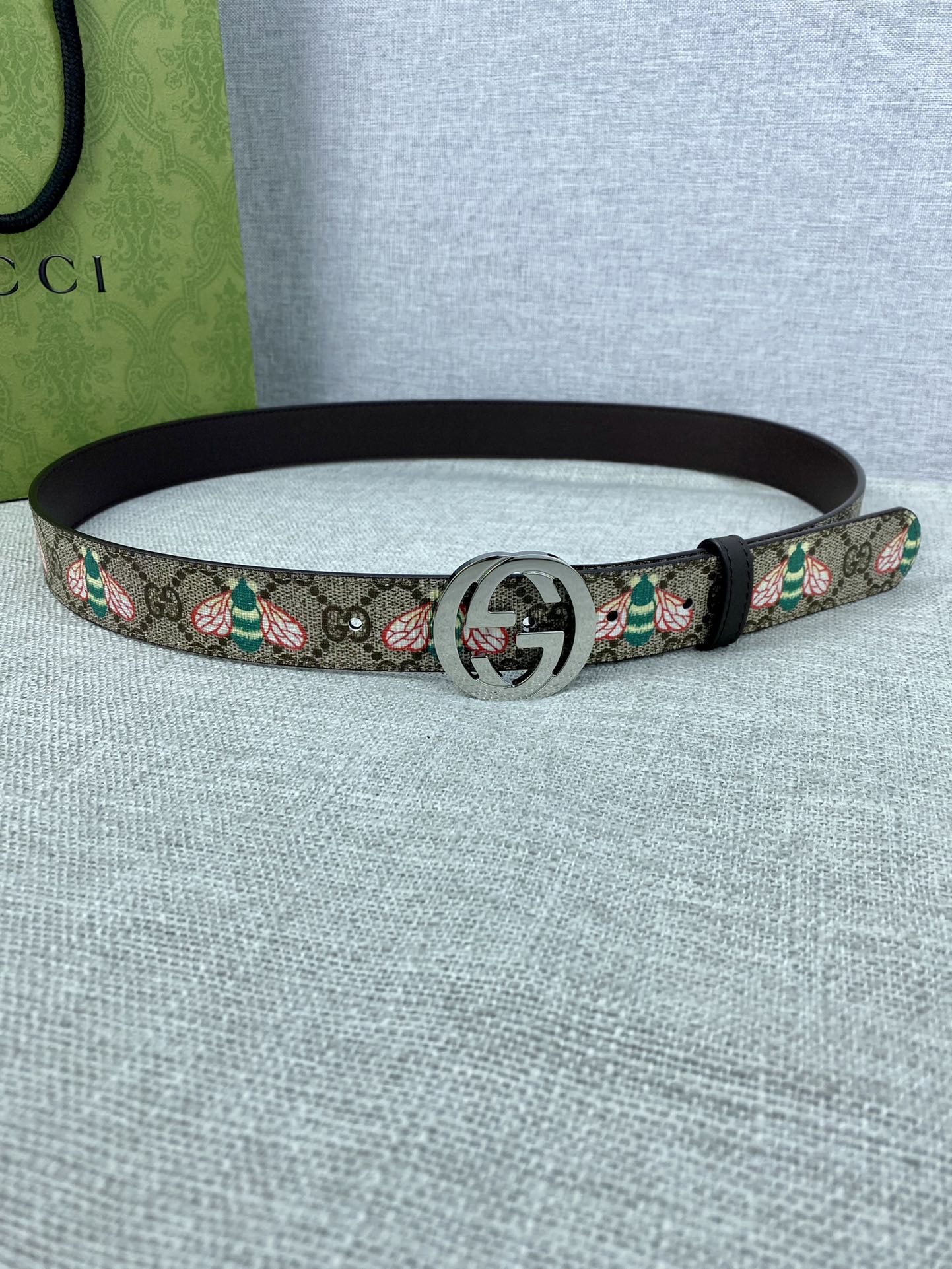 1115QB51P Popular High quality belt With full package