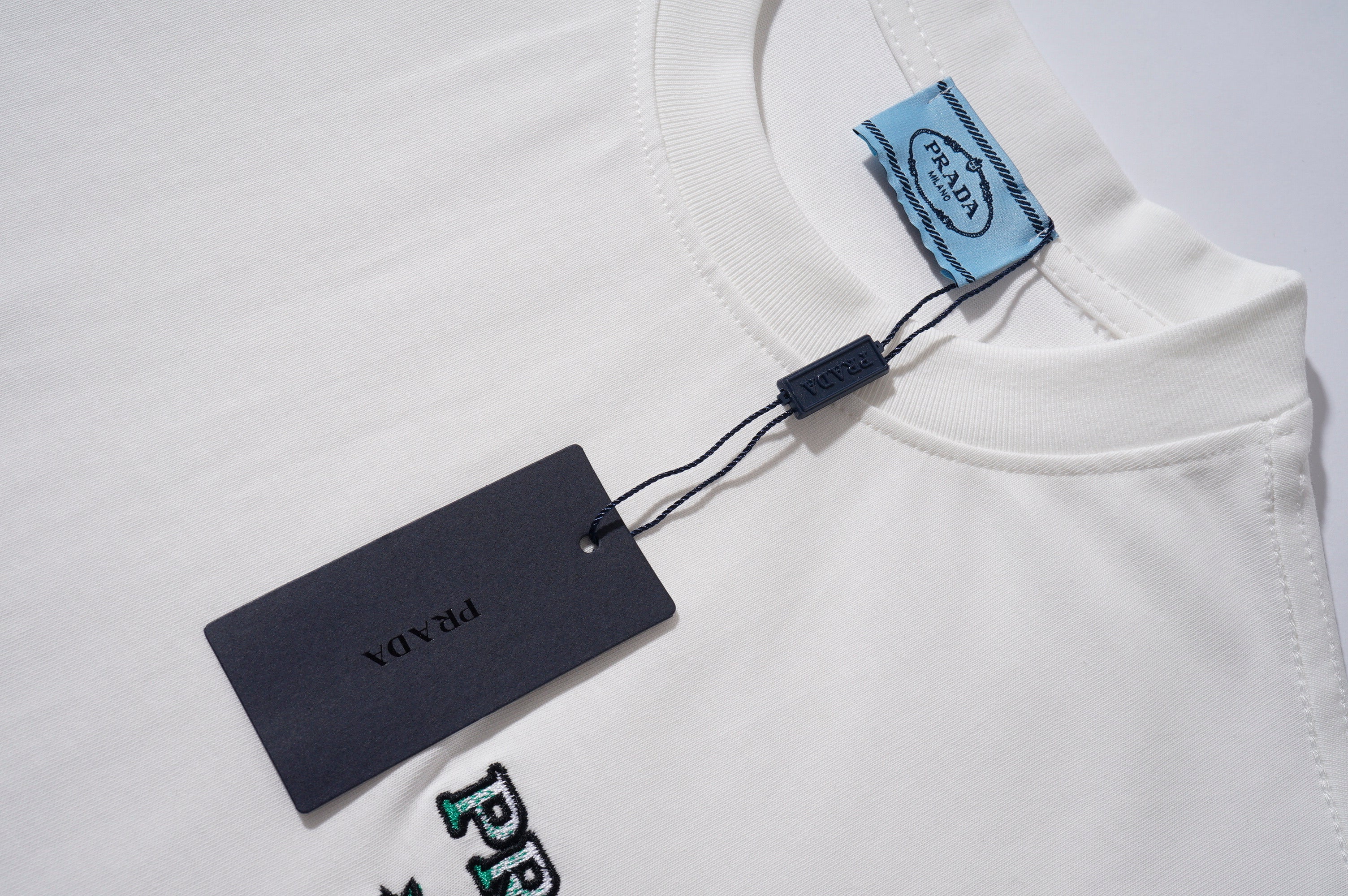 125WP24U  Popular T-shirts