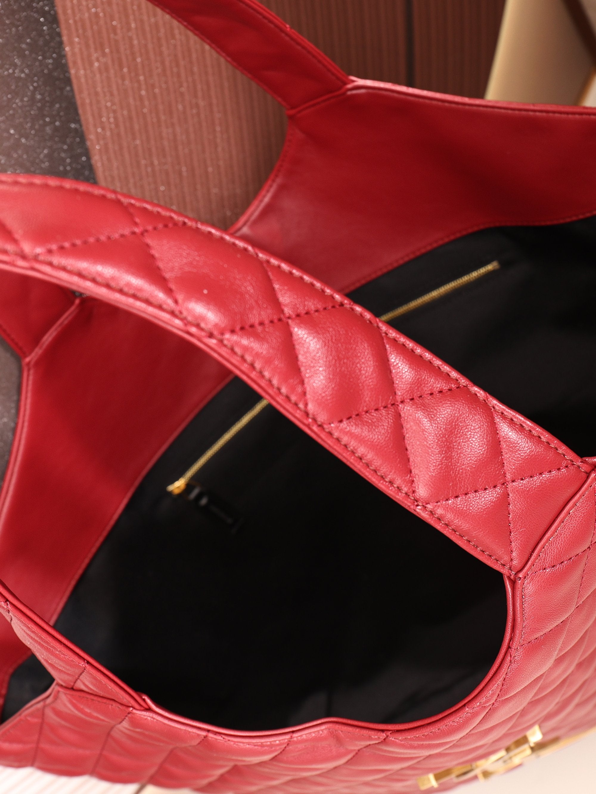 B1X66SL7 Popular high-quality leather bag
