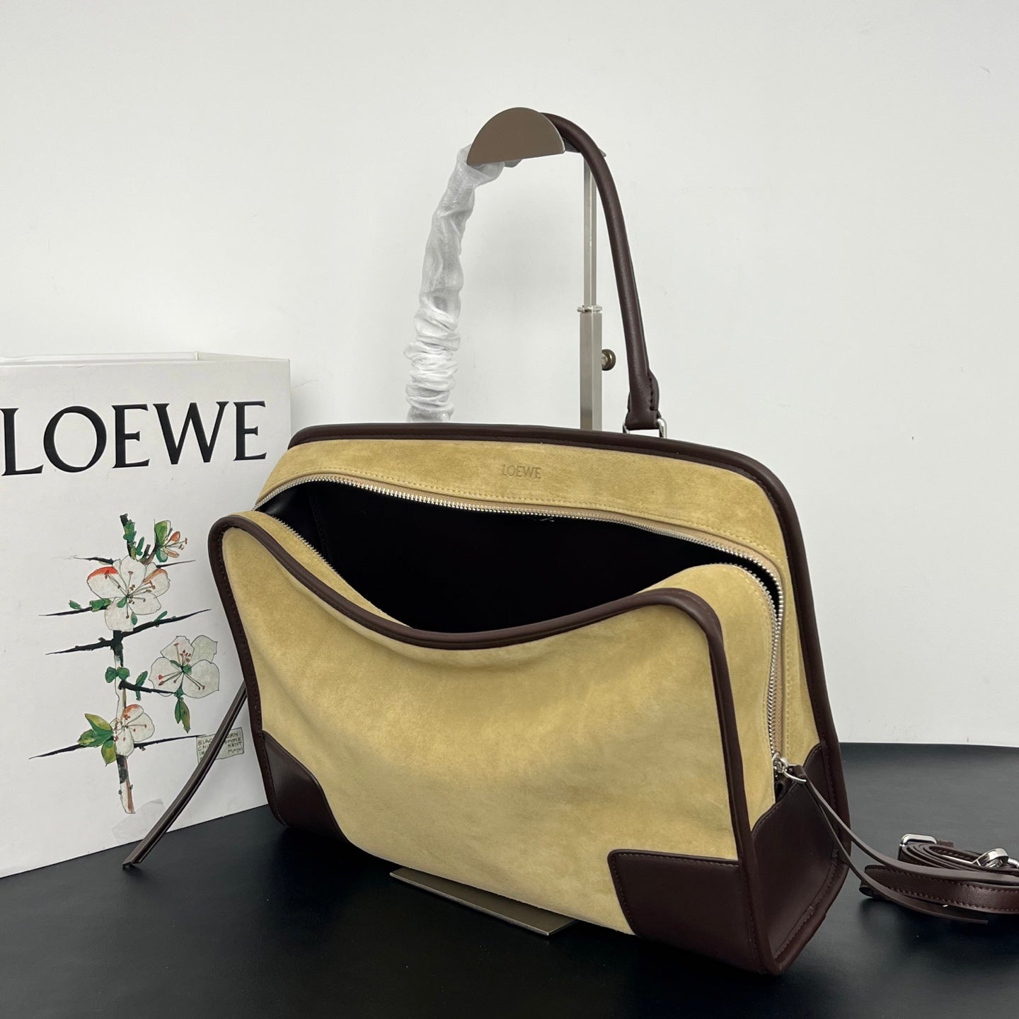 146RA5B Popular frosted leather bag