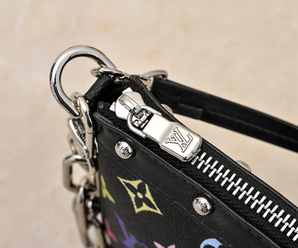 15XE12B Popular leather bag