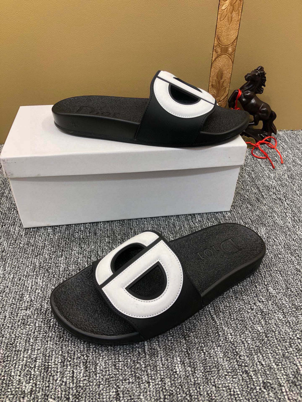 5LD216Z Popular Slippers