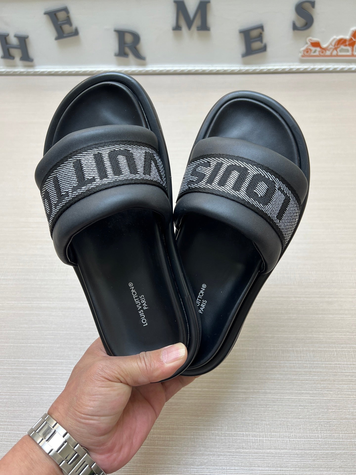 535ZE298Z Popular Slippers