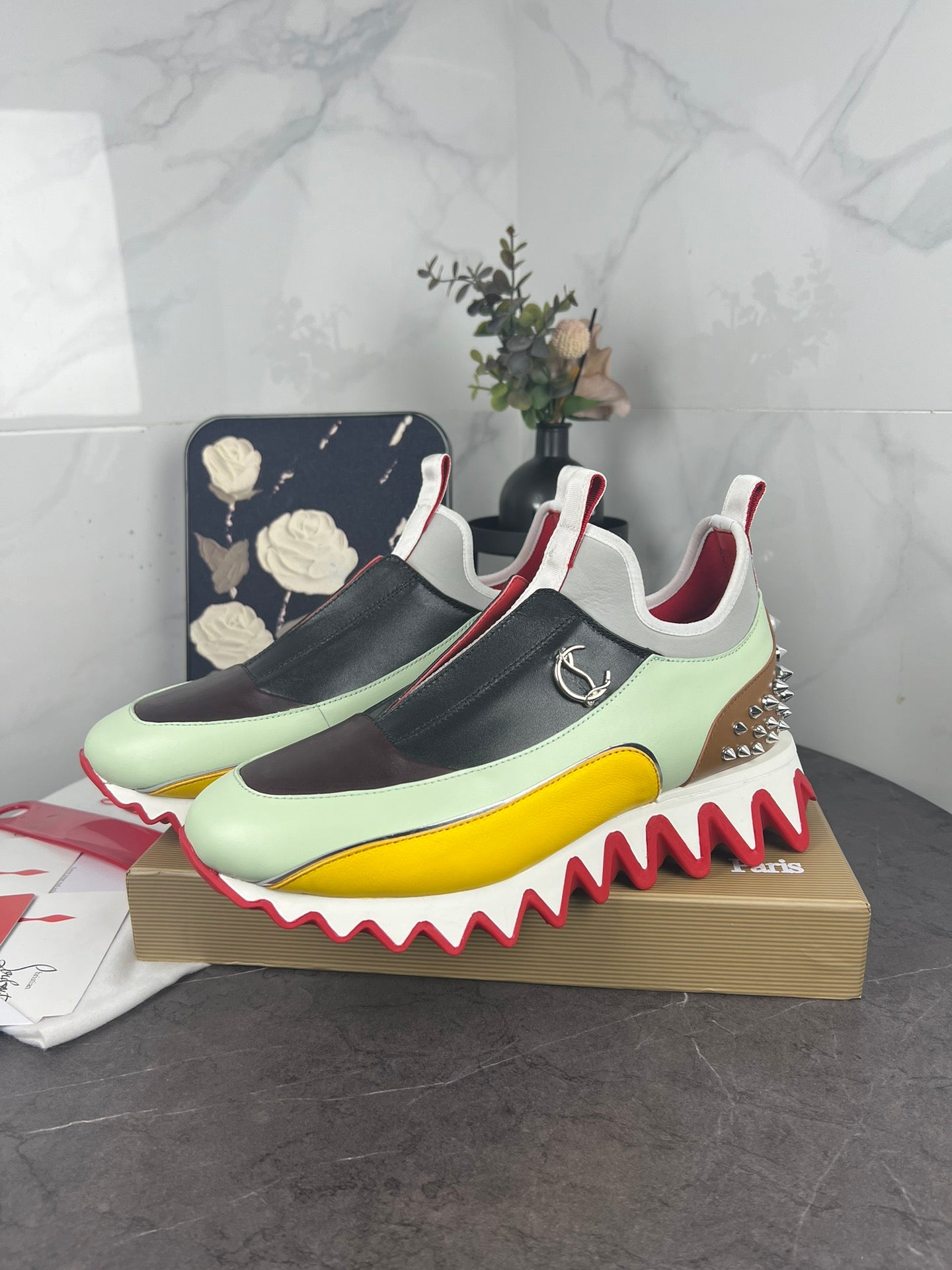 J4A225Z Popular leather Casual shoes