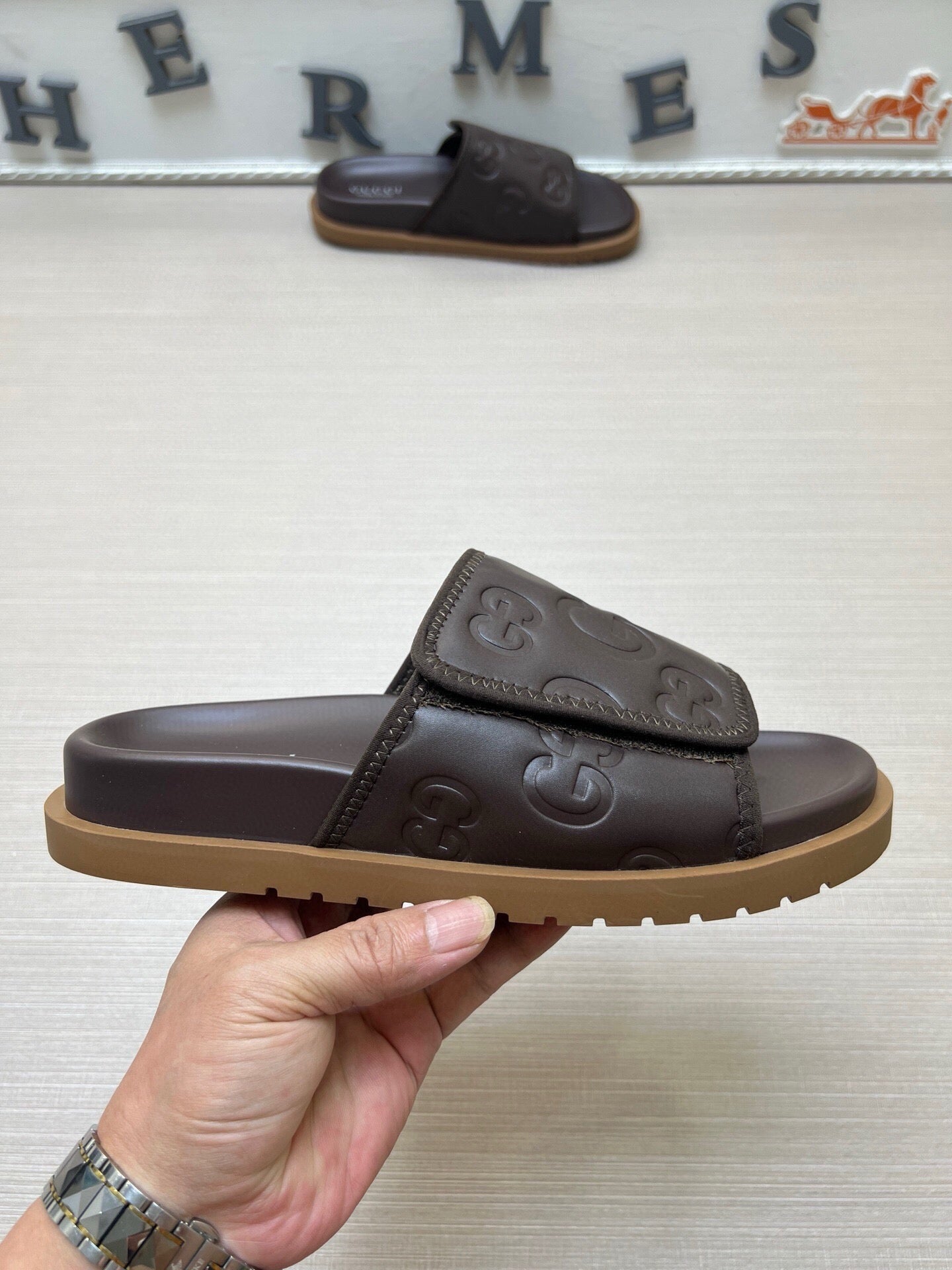 5LB230Z Popular Slippers
