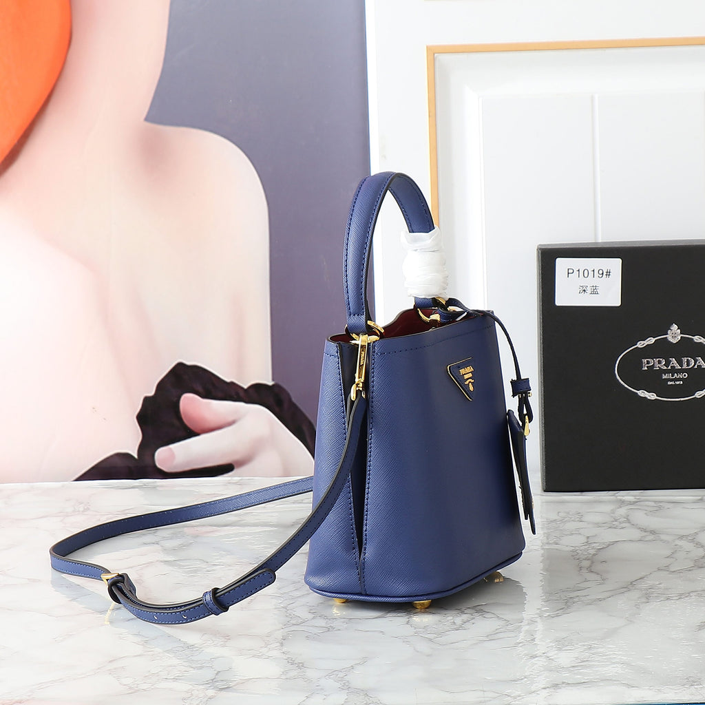 1WP102B Popular  leather bag