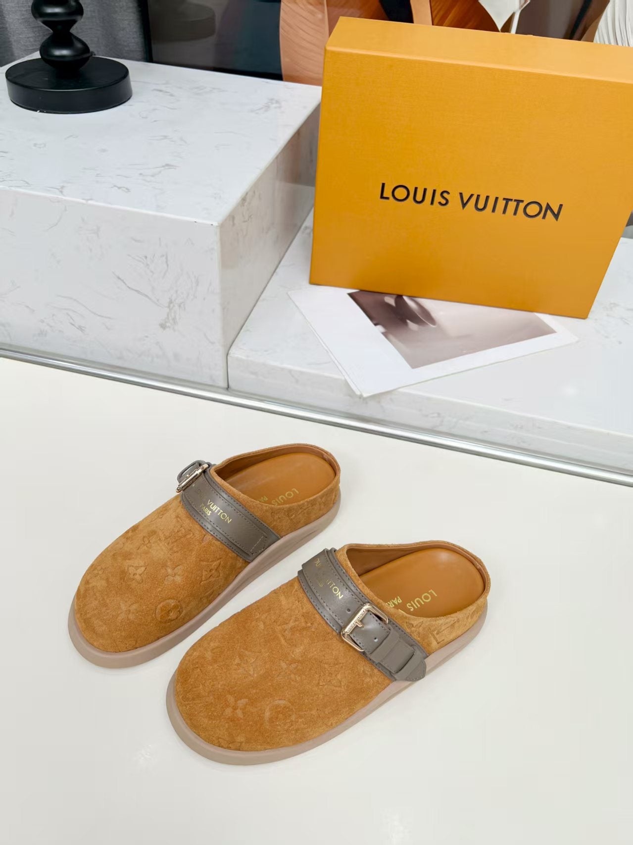 2105QE255Z Popular high-quality Shoes