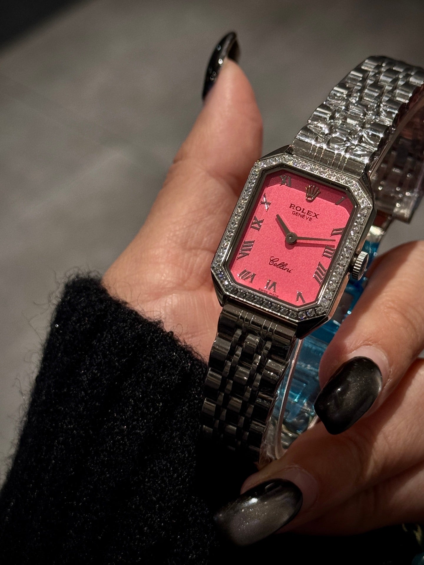 146RL125L Popular watches