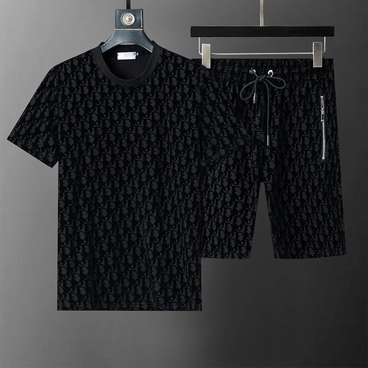 135RD116U  Popular shirt and shorts set