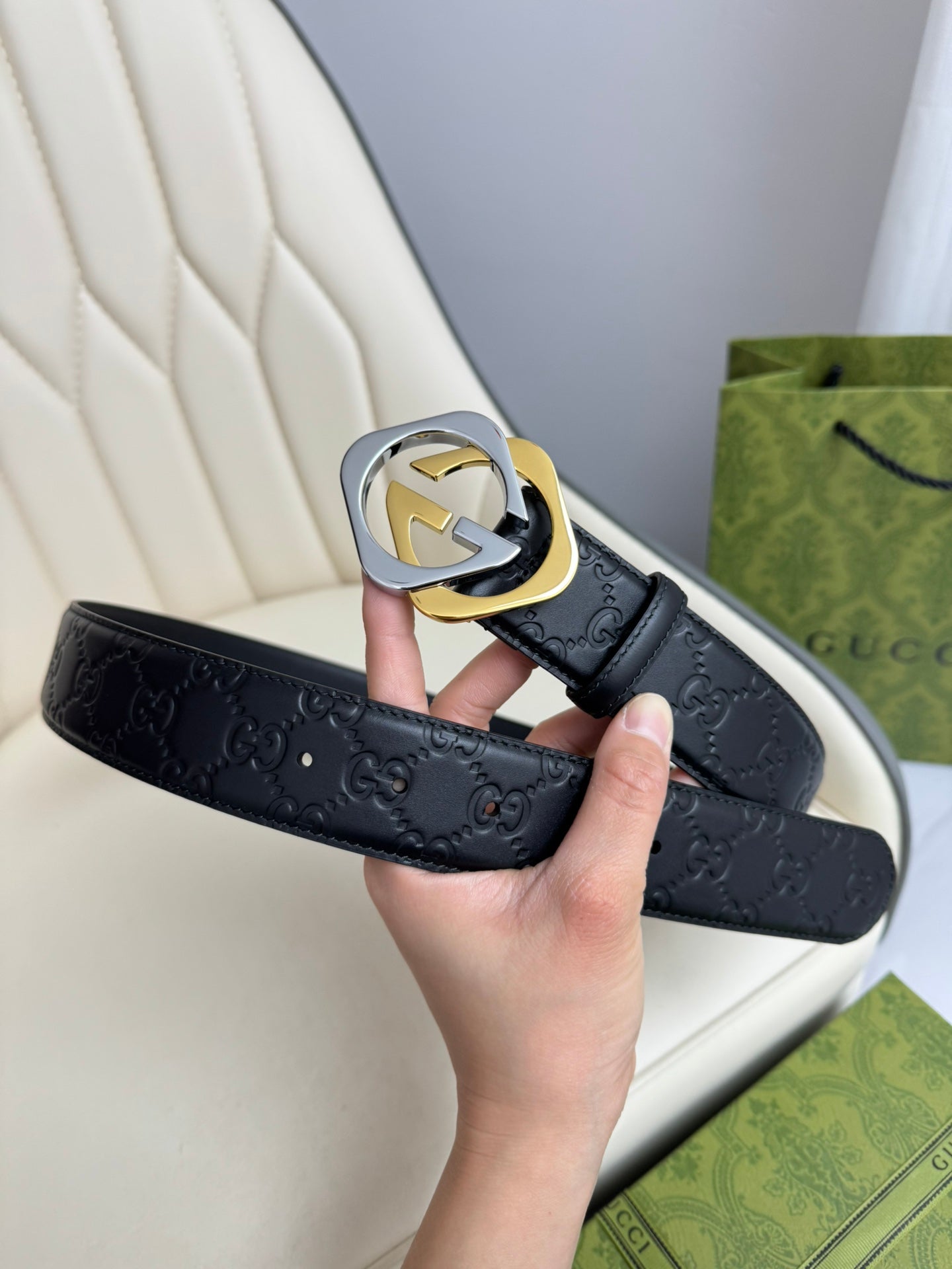 1115QB15P Popular High quality belt With full package