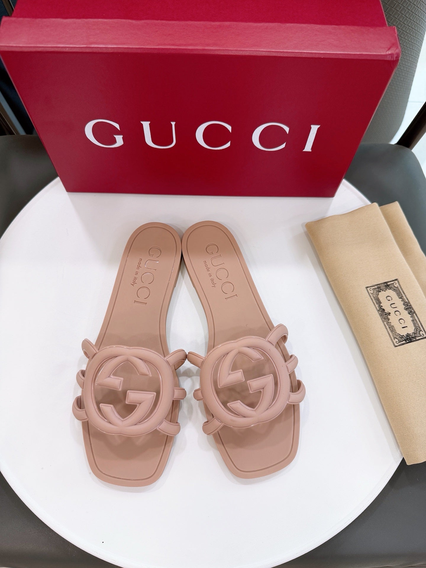 Z2X66B62 Popular high-quality slippers