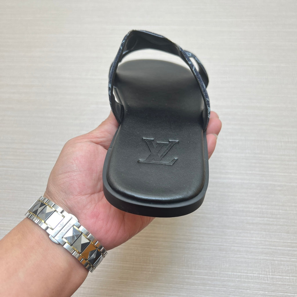 54E32Z Popular slippers