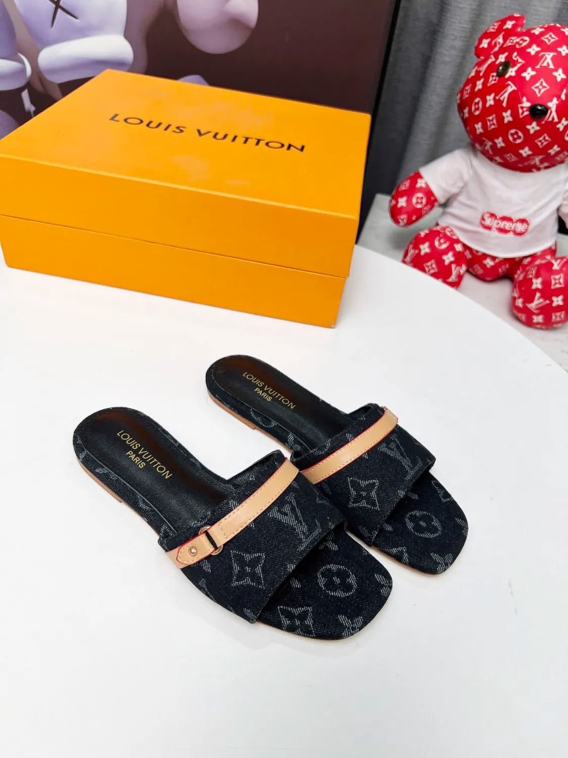 245RE23Z Popular high-quality shoes