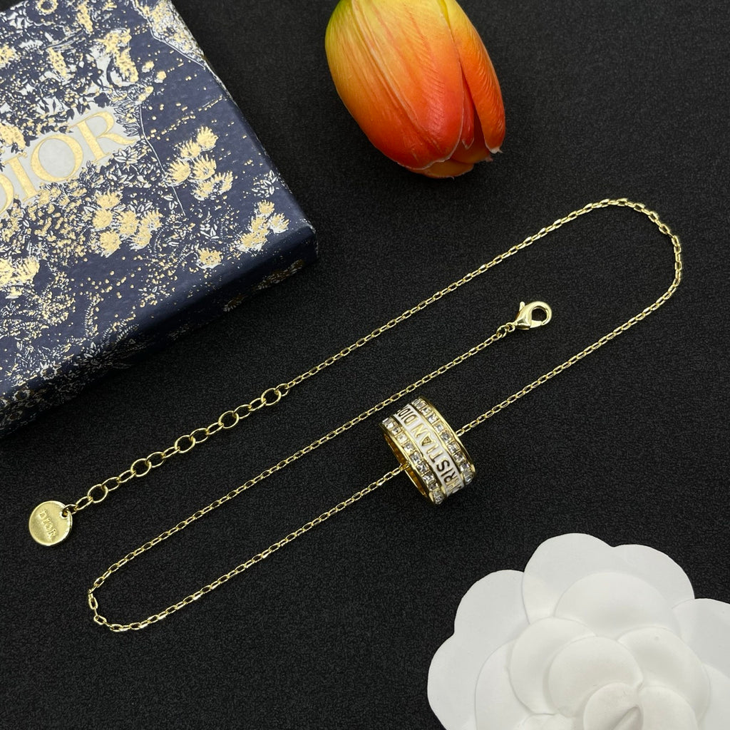 15QD61X Popular Necklace