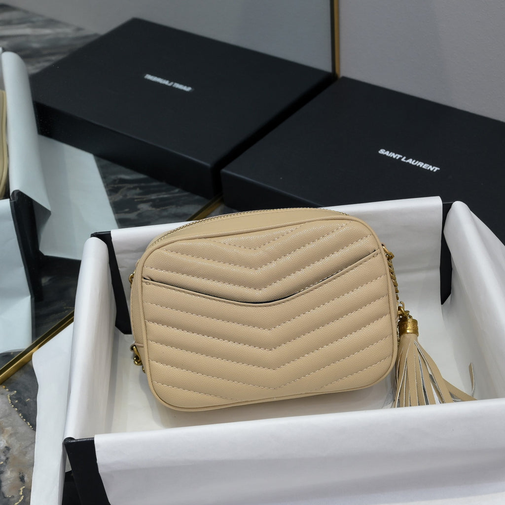 B1R46SL5  Popular leather bags