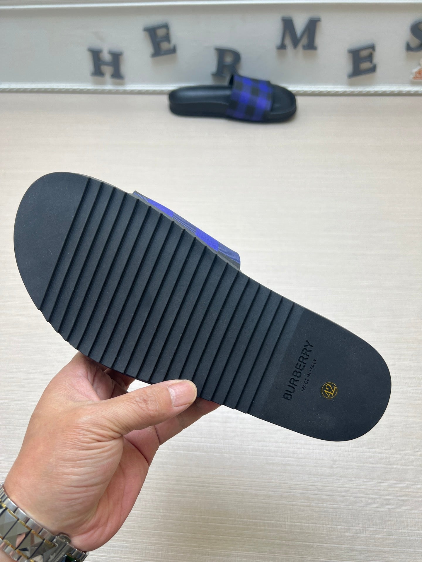 54R119Z Popular slippers