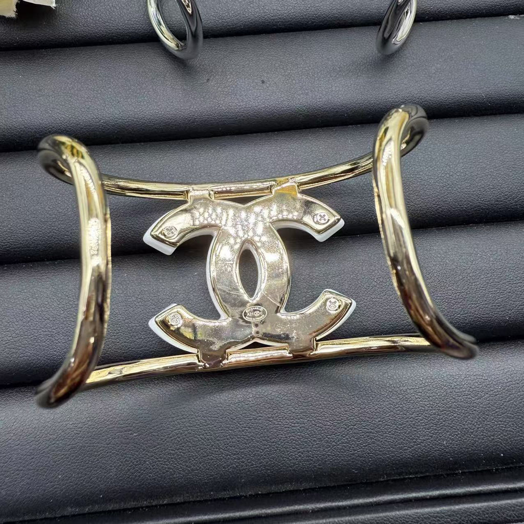 185QC4K  Popular Bracelets