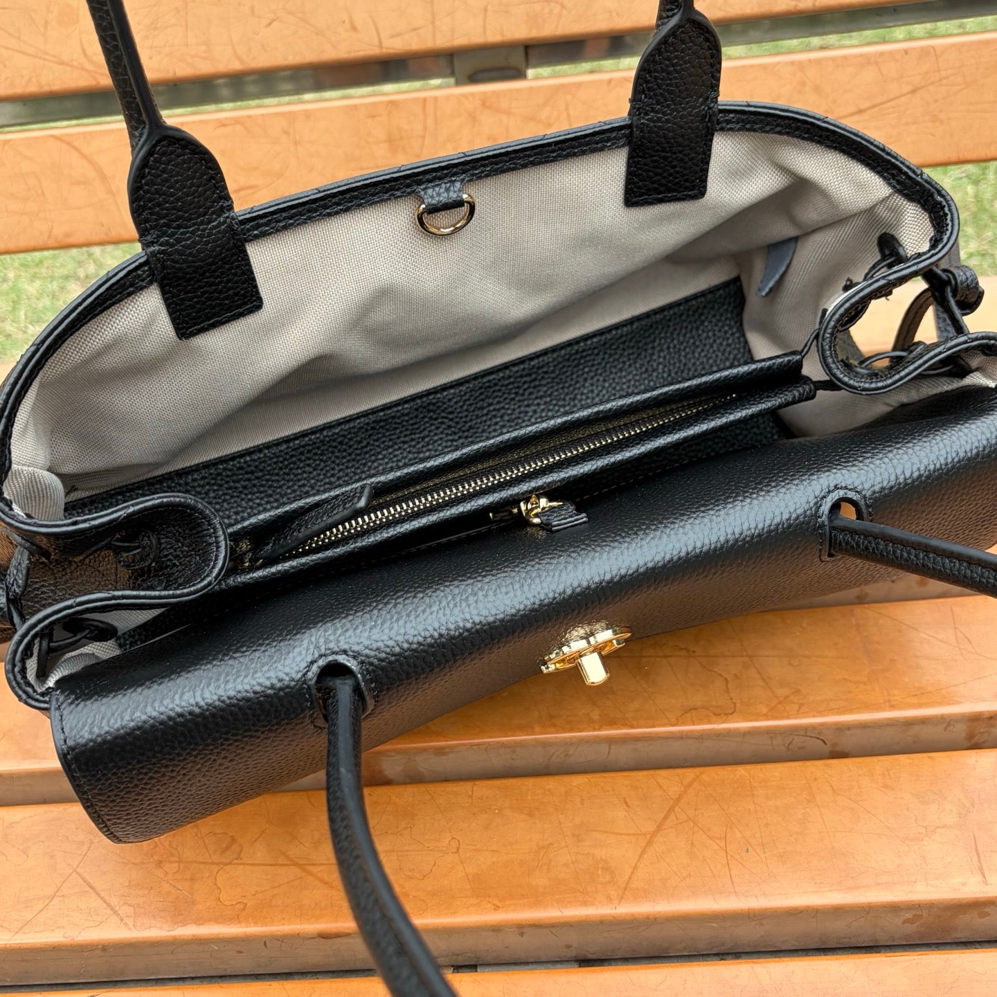 B1X66C4 Popular leather bag
