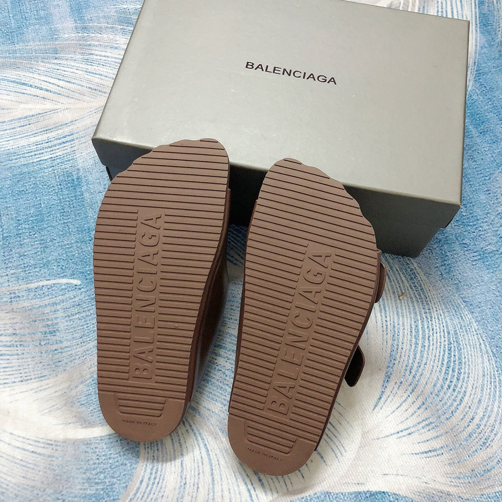 14J193Z Popular Slippers