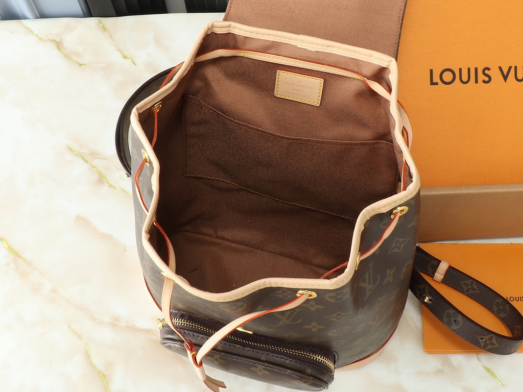 146PE176B Popular leather bag