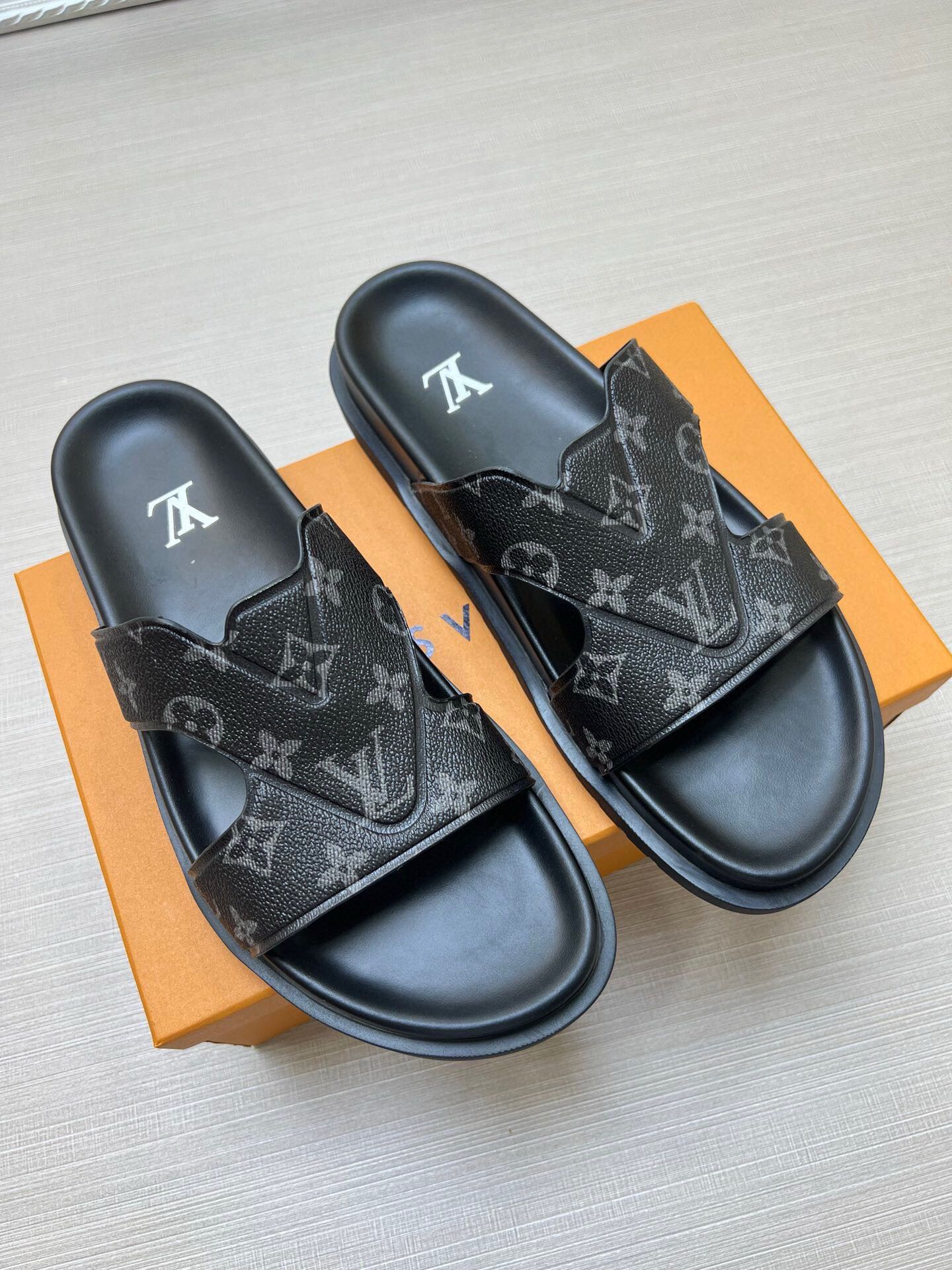 5LE228Z Popular Slippers