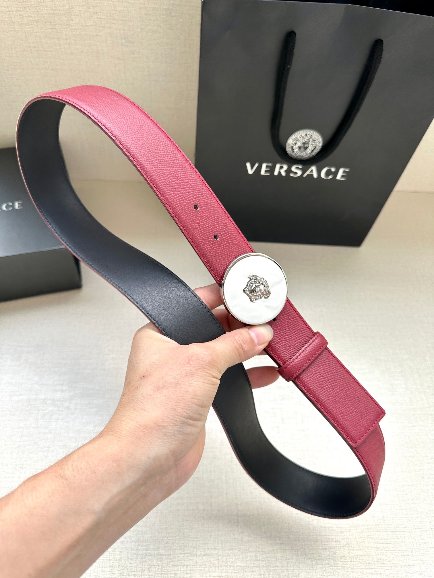 1115QV59P Popular High quality belt With full package