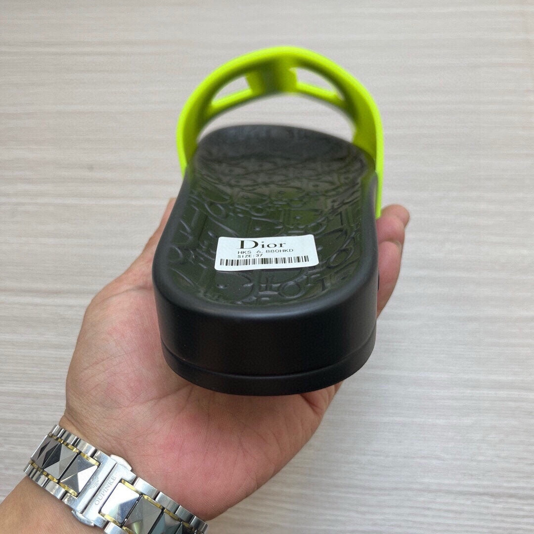 5LD213Z Popular Slippers