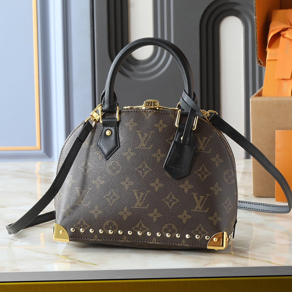 146PE84B Popular leather bag