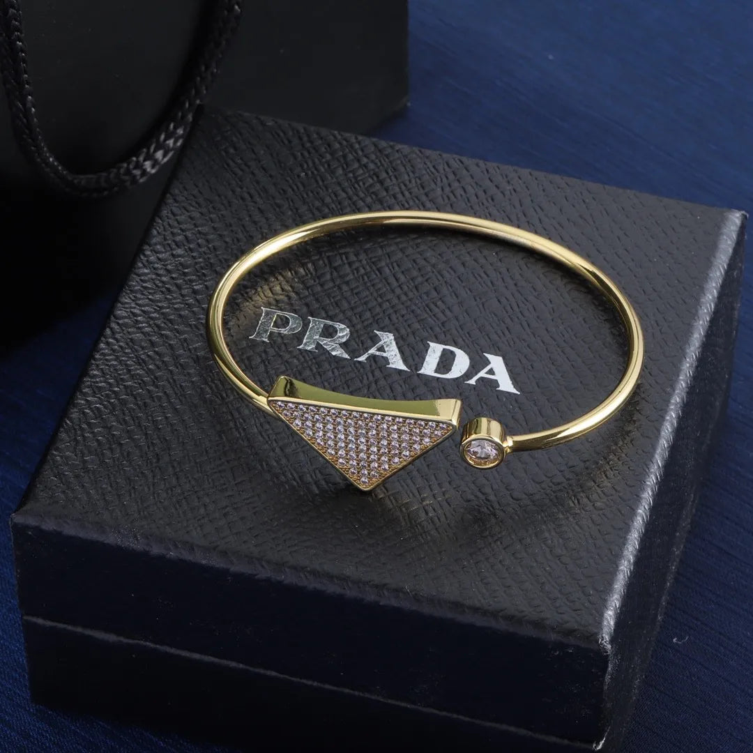 1YPD74K  Popular Bracelets