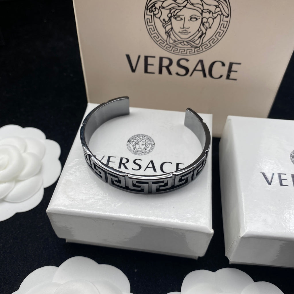 185QV10K  Popular Bracelets