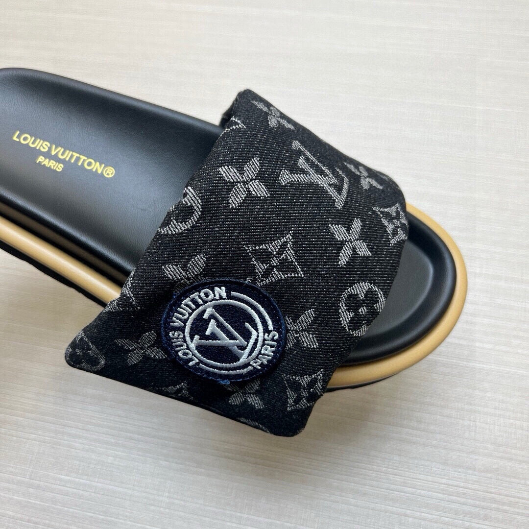 5QE7Z Popular Slippers