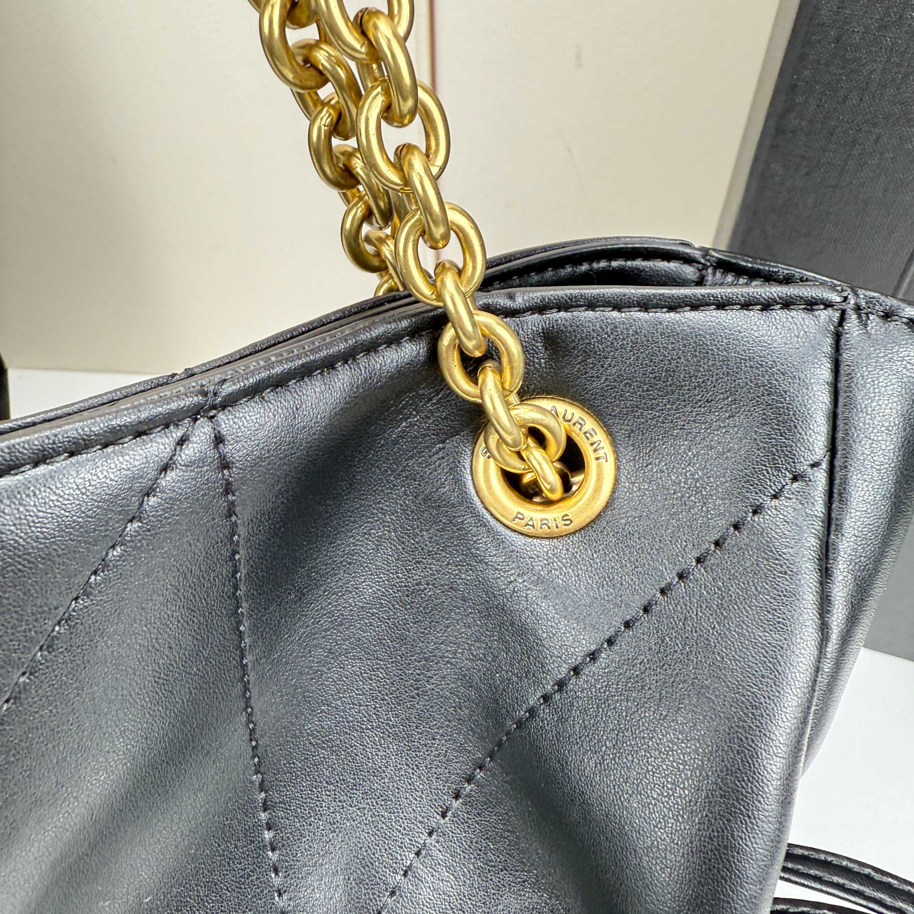 B1R46SL7 Popular leather bags