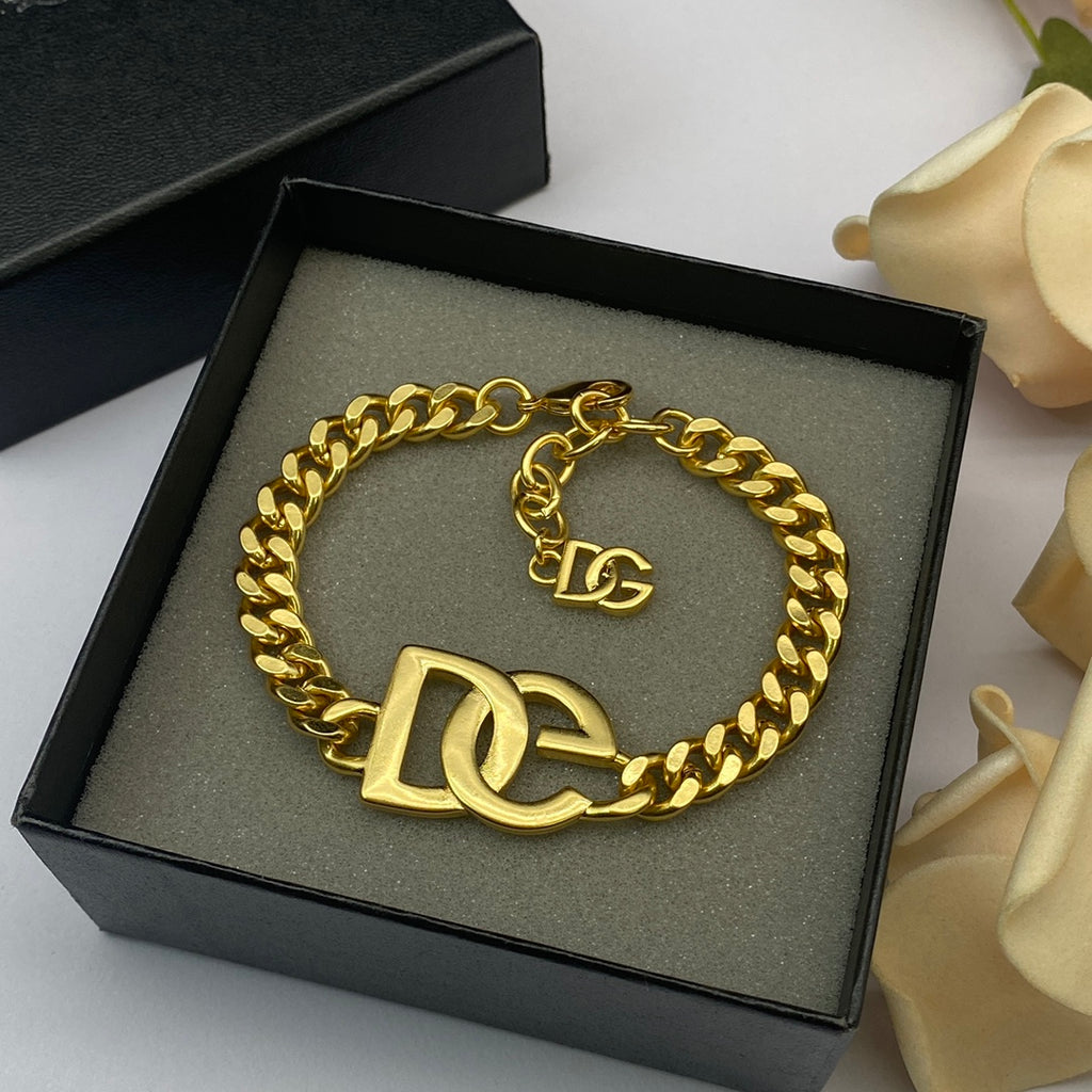 15NA5X Popular    Bracelets Necklaces