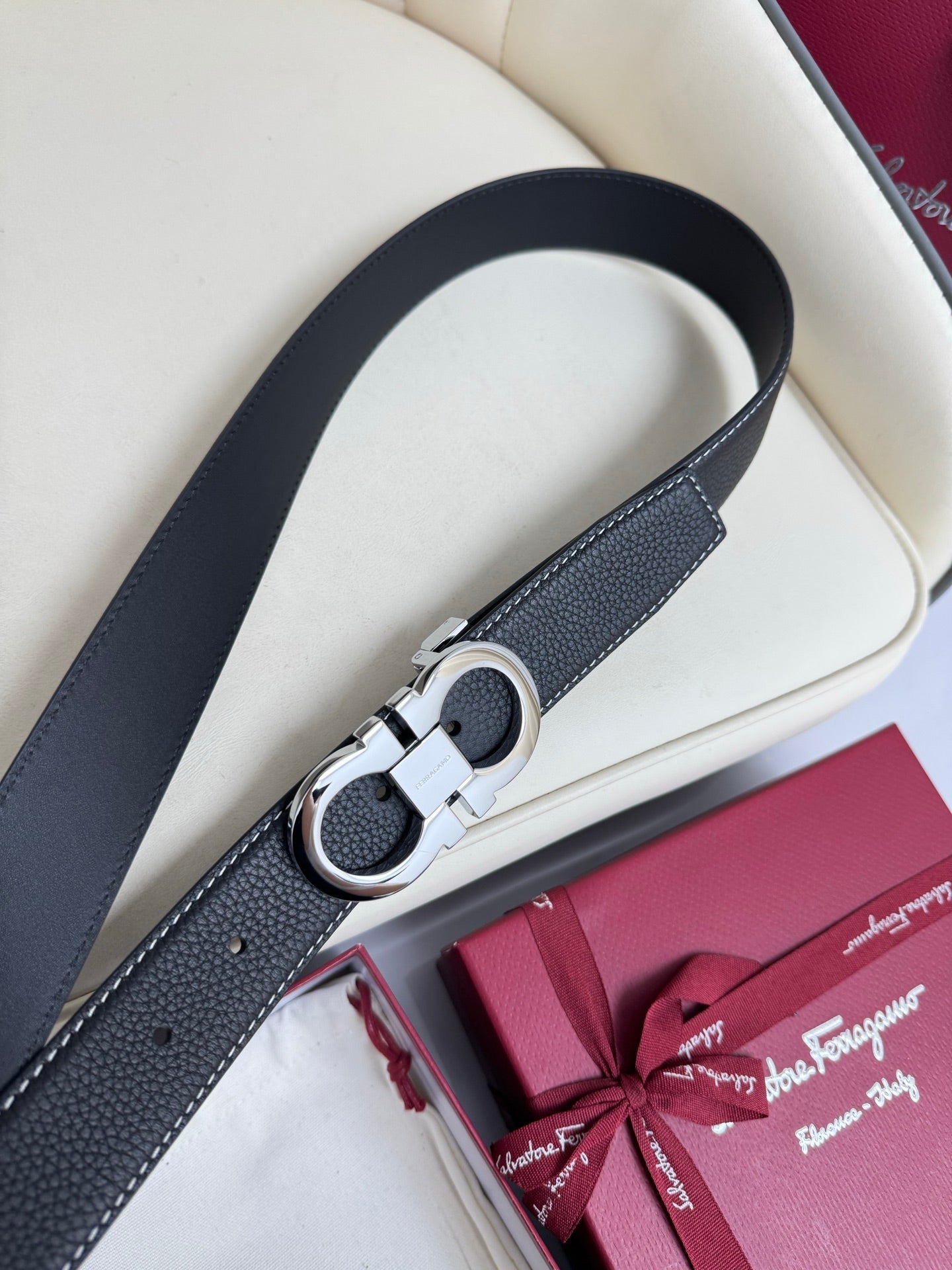 P1Q115A57 Popular High quality belt With full package