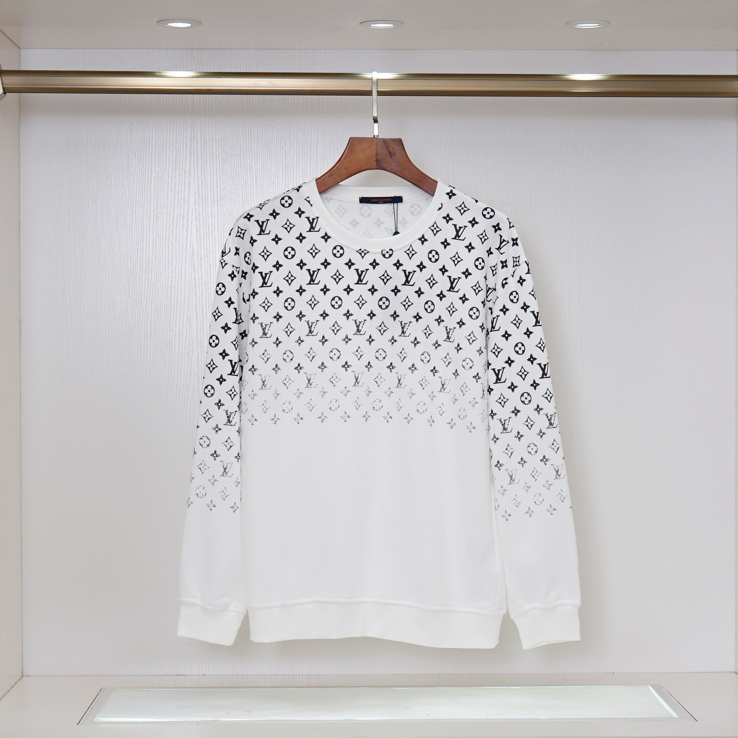185ZE149U Popular Sweaters