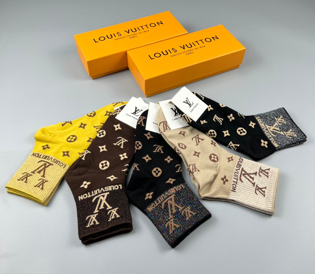 235QE9S Popular socks(5 pairs )